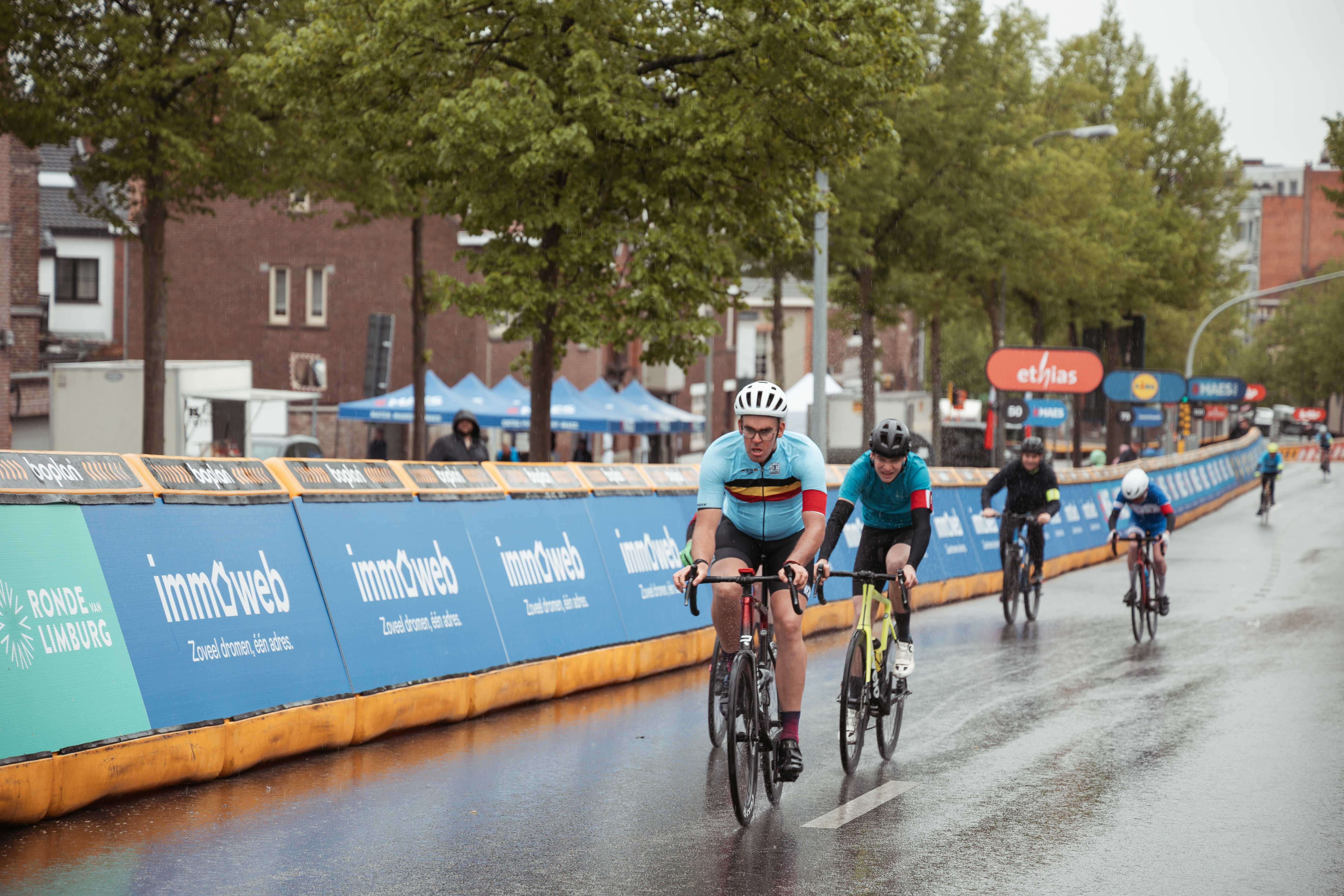 Cycliste Special Olympics en action